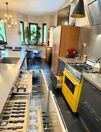 Коттедж, 280 м2, 10 соток, 3 эт. Истра