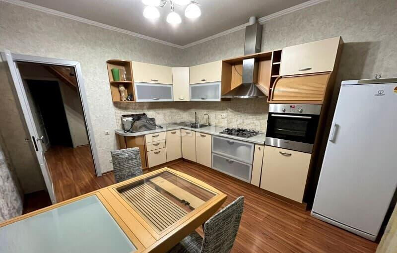 Дом, 180 м2, 5 соток Казань - изображение 1