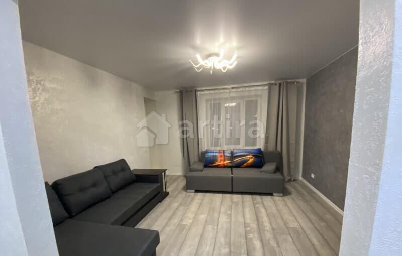 2-комн. квартира, 55 м2, 3/9 эт. Екатеринбург - изображение 2