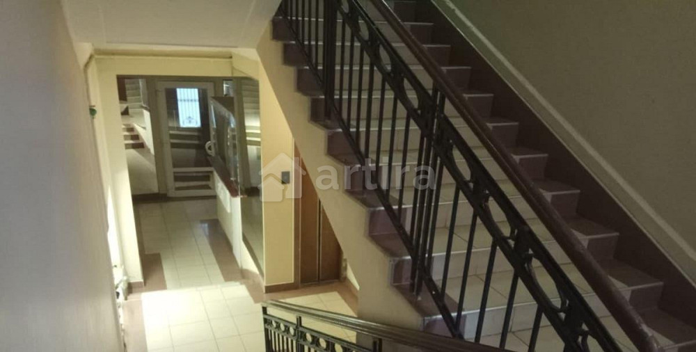 Комната, 20 м2, 3/6 эт. Санкт-Петербург - изображение 1