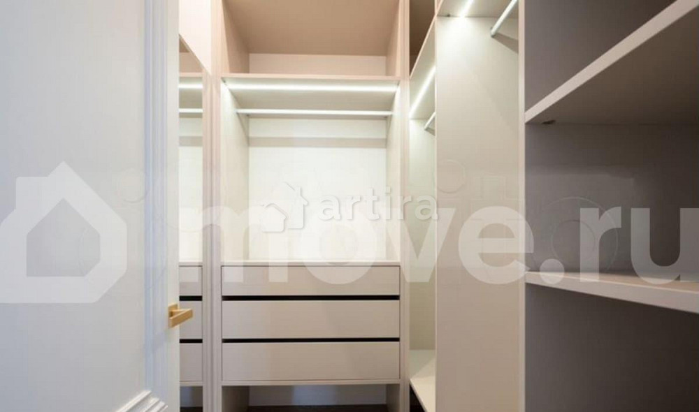 3-комн. апарт-ы, 151 м2, 4/5 эт. Москва - изображение 3