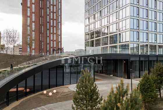 4-комн. квартира, 135 м2, 17/32 эт. Москва