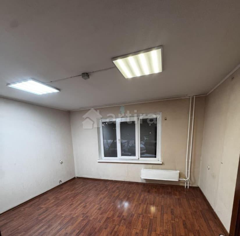 Комната, 20 м2, 1/10 эт. Красноярск - изображение 2