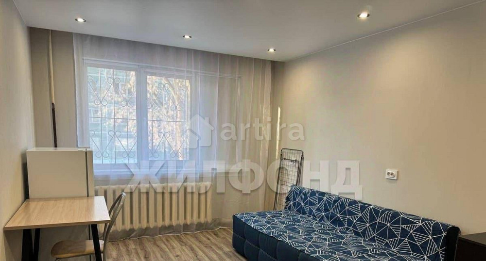 Комната, 15 м2, 1/5 эт. Новосибирск - изображение 1