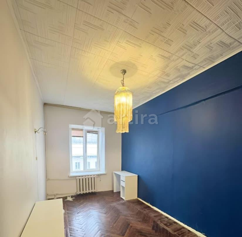 Комната, 23 м2, 5/5 эт. Санкт-Петербург - изображение 1