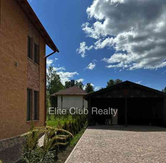 Коттедж, 245.1 м2, 12 соток, 2 эт. Санкт-Петербург