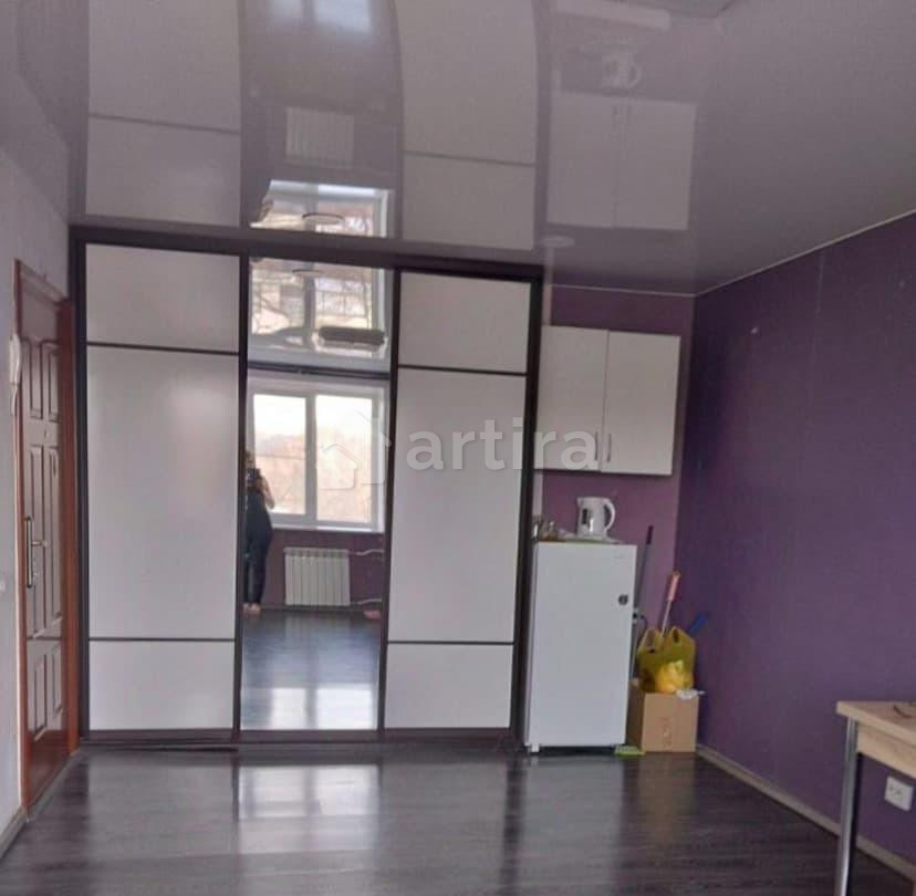 Комната, 19 м2, 5/9 эт. Новосибирск - изображение 1