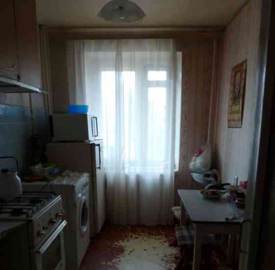 Комната, 50 м2, 3/6 эт. Александров