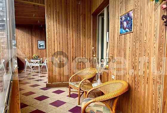 3-комн. квартира, 127 м2, 2/17 эт. Москва