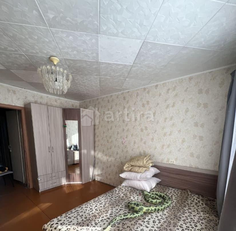 Комната, 12 м2, 1/9 эт. Челябинск - изображение 1