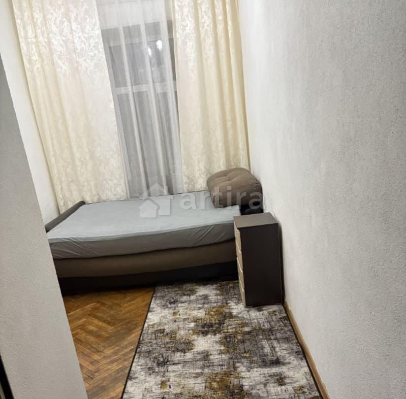 Комната, 119 м2, 2/6 эт. Санкт-Петербург - изображение 1