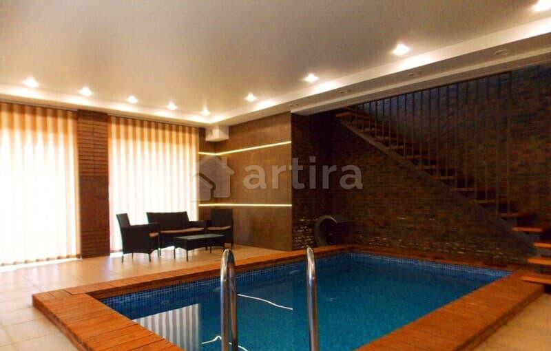 Коттедж, 400 м2 Новосибирск - изображение 1