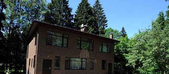 Дом, 292 м2, 49.59 сотки, 2 эт. Истра