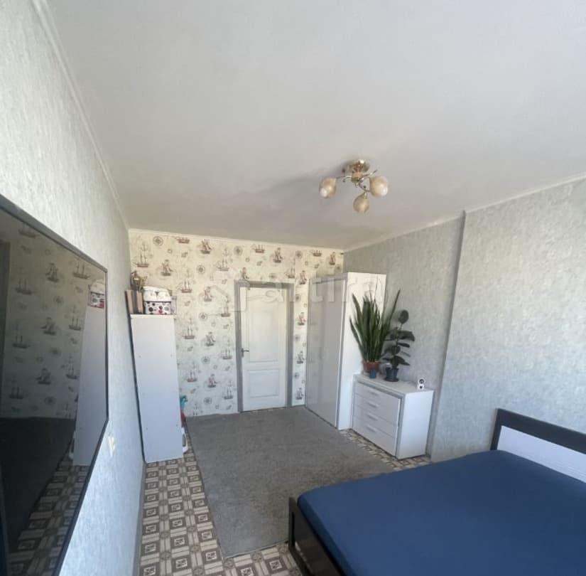 Комната, 14 м2, 10/10 эт. Симферополь - изображение 1