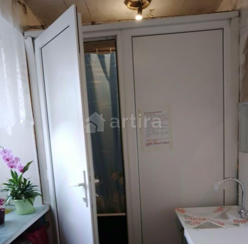 Комната, 10 м2, 3/5 эт. Екатеринбург - изображение 2