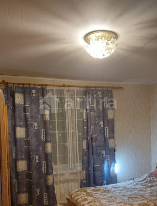 Комната, 12.9 м2, 2/8 эт. Москва - изображение 1