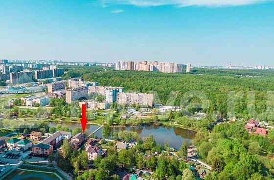 6-комн. квартира, 177.5 м2, 1/3 эт. Москва