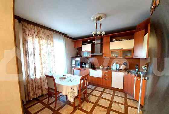 4-комн. квартира, 138.7 м2, 3/7 эт. Москва