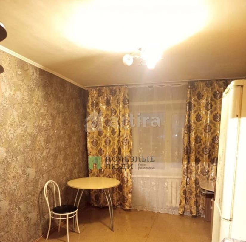 Комната, 14 м2, 3/5 эт. Красноярск - изображение 2