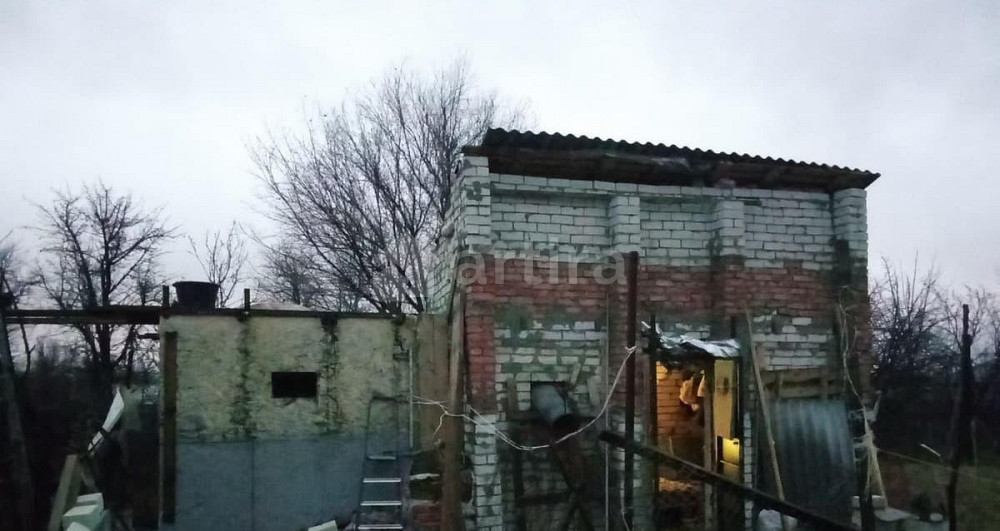 Дом, 18 м2, 6 соток, 2 эт. Саратов - изображение 1