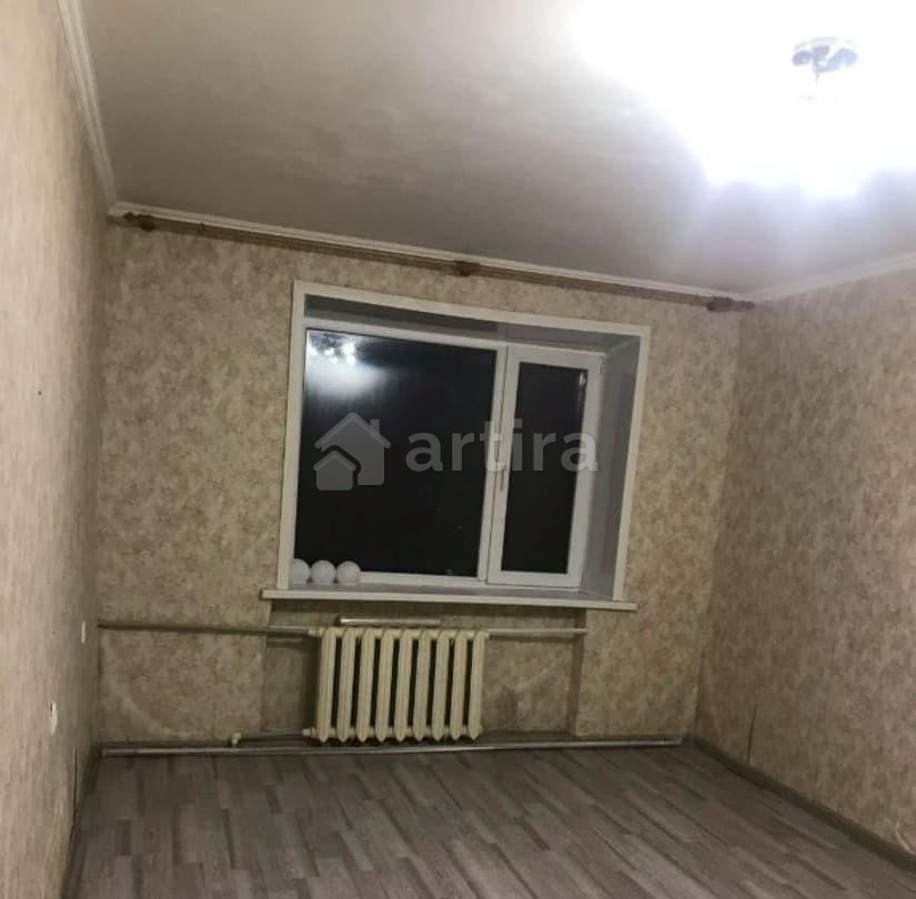 Комната, 17 м2, 5/5 эт. Саратов - изображение 1