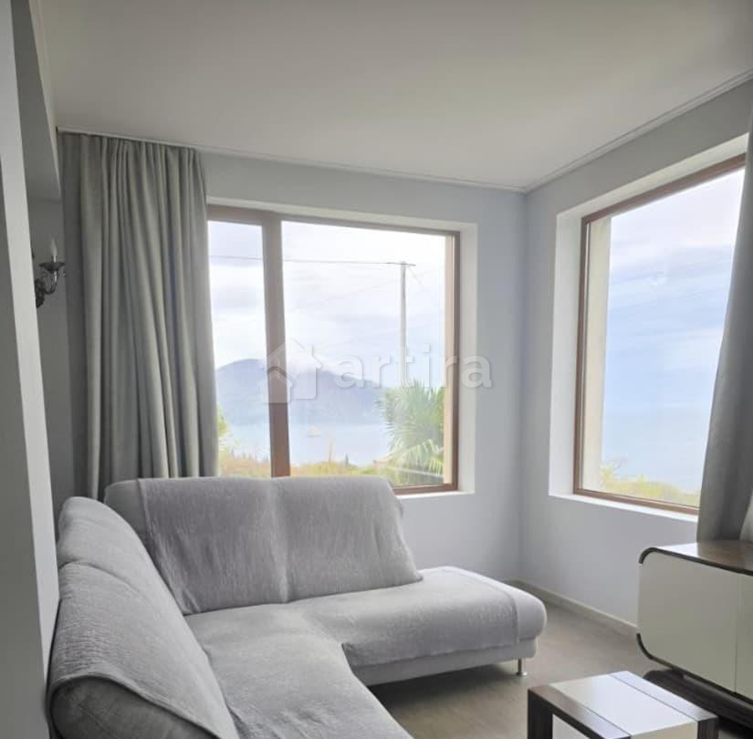 Дом, 320 м2, 0.89 га, 3 эт. Даниловка - изображение 2