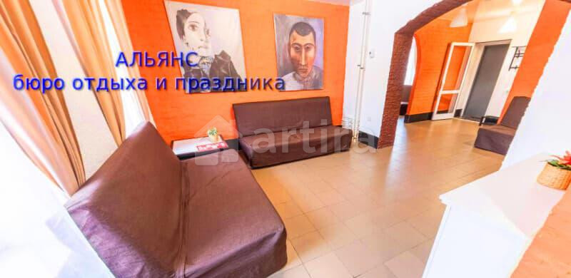 Коттедж, 250 м2 Новосибирск - изображение 1