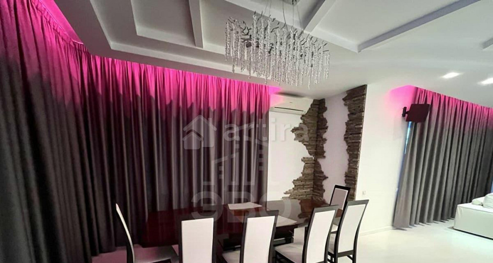 Дом, 567.7 м2, 14 соток, 3 эт. Санкт-Петербург - изображение 2