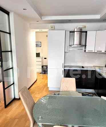 2-комн. квартира, 70 м2, 14/14 эт. Москва