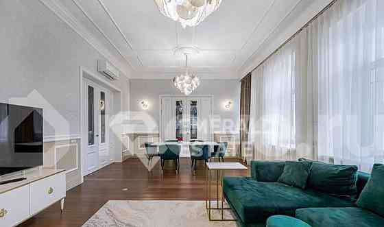 4-комн. квартира, 175.6 м2, 5/7 эт. Москва