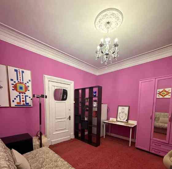 Комната, 100 м2, 2/9 эт. Москва