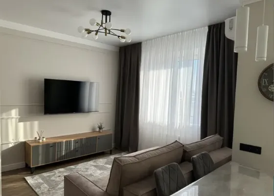 Сдам студию, 40 м², 4/17 эт. Омск