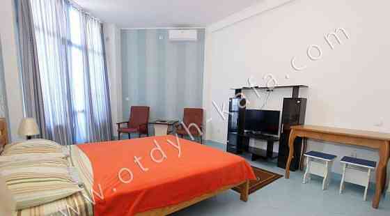 Студия, 31 м2, 2/4 эт. Феодосия