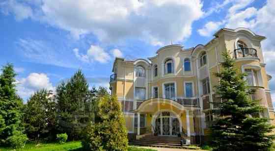 Коттедж, 900 м2 Бронницы