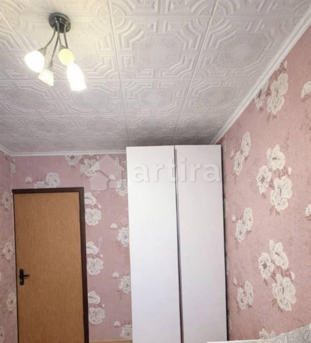 Комната, 10 м2, 3/9 эт. Москва - изображение 1