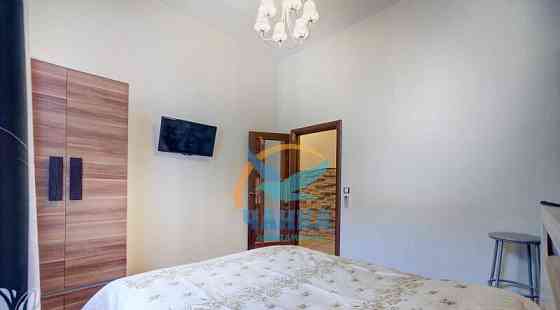 2-комн. квартира, 65 м2, 2/4 эт. Санкт-Петербург