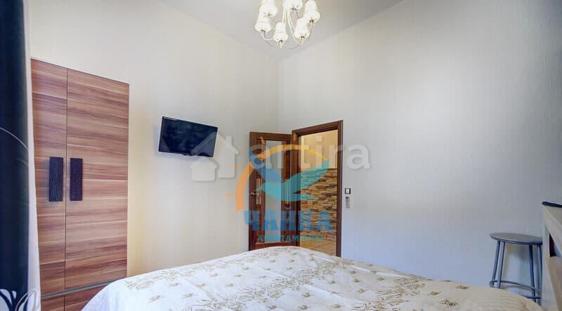 2-комн. квартира, 65 м2, 2/4 эт. Санкт-Петербург - изображение 3