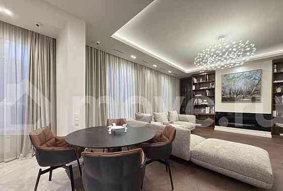 4-комн. квартира, 166 м2, 12/21 эт. Москва