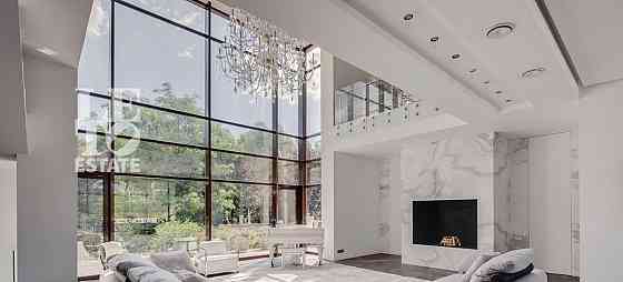 Дом, 950 м2, 30 соток, 3 эт. Одинцово