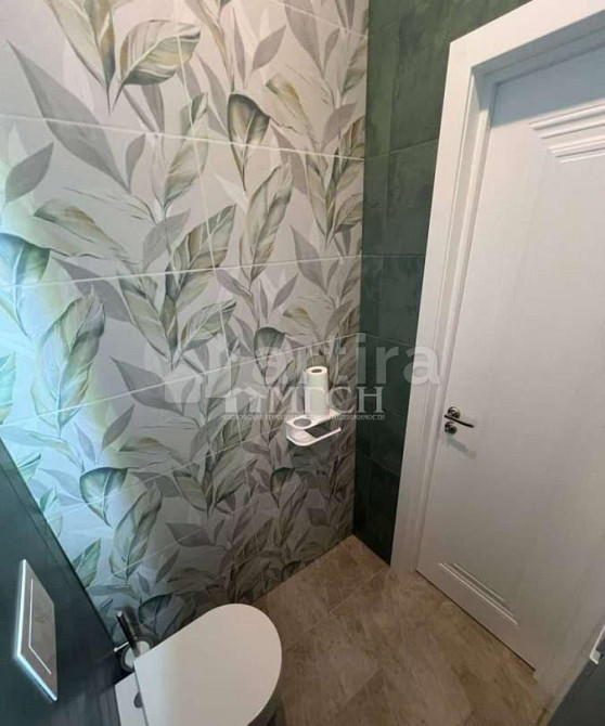 2-комн. квартира, 65 м2, 2/17 эт. Москва - изображение 2