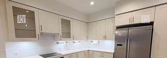 Таунхаус, 340 м2, 2 сотки, 3 эт. Москва