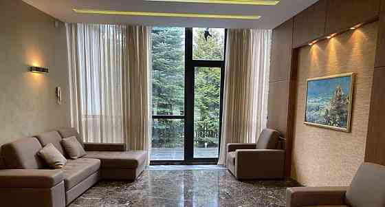 Дом, 640 м2, 40 соток, 2 эт. Истра