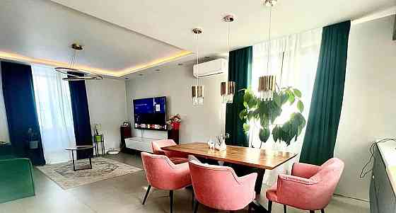 Коттедж, 200 м2, 7 соток, 3 эт. Москва