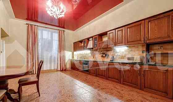 4-комн. квартира, 190.2 м2, 1/6 эт. Москва