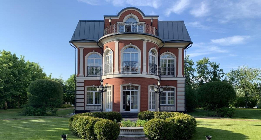 Дом, 560 м2, 28 соток, 3 эт. Санкт-Петербург - изображение 1