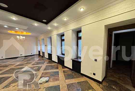 6-комн. квартира, 181 м2, 4/5 эт. Москва