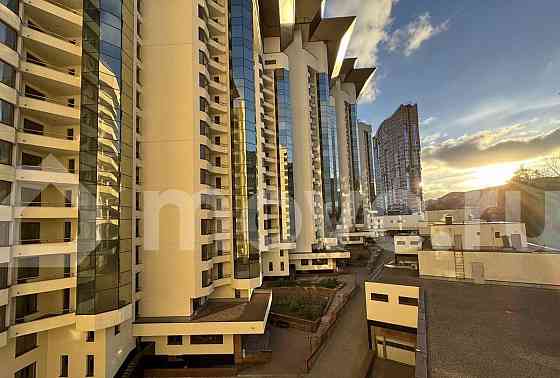 3-комн. квартира, 151.4 м2, 4/18 эт. Москва