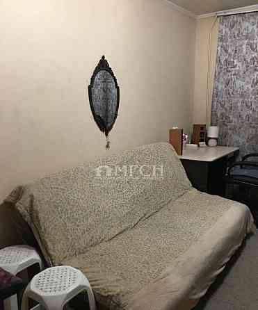 3-комн. квартира, 57 м2, 1/5 эт. Москва