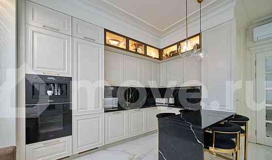 3-комн. квартира, 95.4 м2, 2/25 эт. Москва