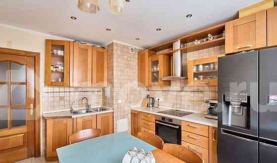 6-комн. квартира, 138.5 м2, 21/22 эт. Москва